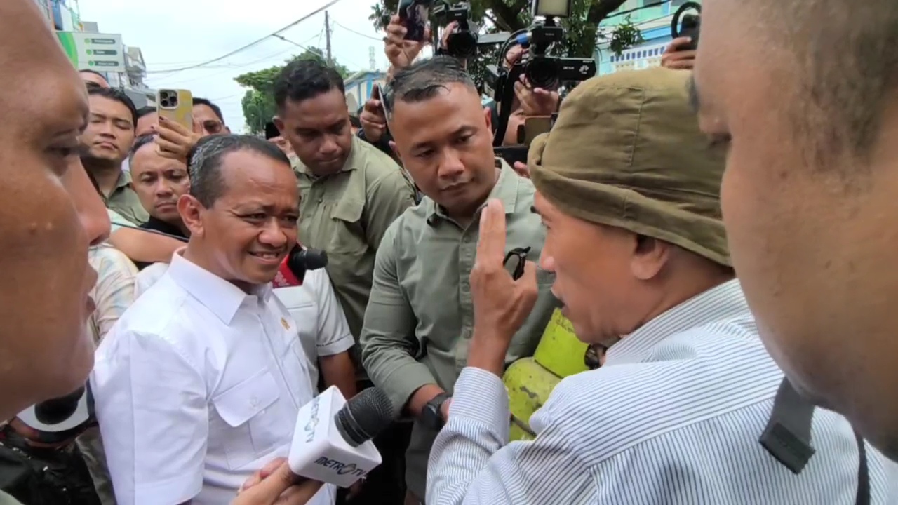 Warga Semprot Muka Bahlil: Anak Kami Lapar, Pakai Logika Dong!