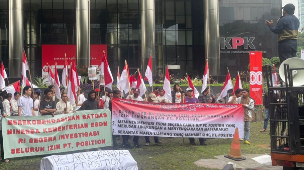 Massa Desak KPK-ESDM Bongkar Dugaan Korupsi Perizinan Tambang di Halmahera Timur