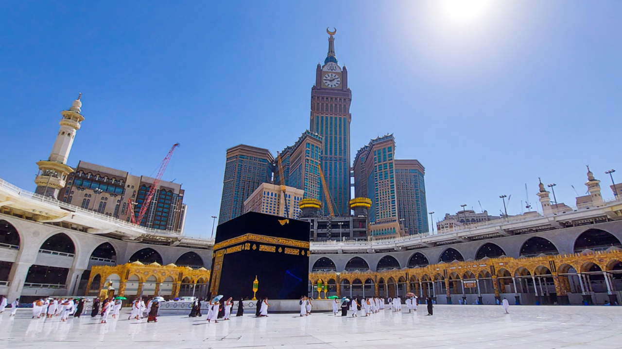 12 Arti Mimpi Pergi Umroh secara Spiritual dan Psikologis, Ada Pertanda Apa?