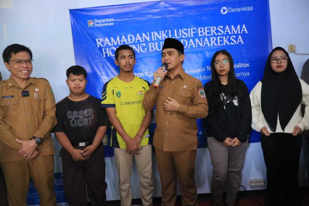 Ramadan Inklusif, SIER dan Holding BUMN Danareksa Salurkan 200 Paket Sembako untuk Difabel 