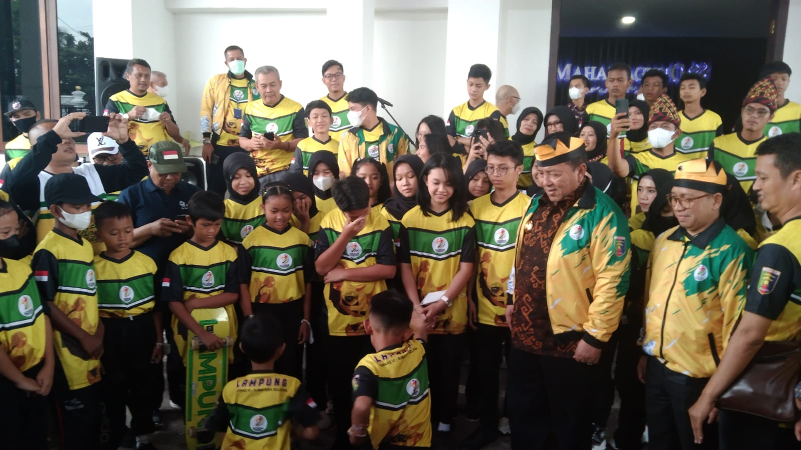 Gubernur Lepas Ratusan Atlet Kormi ke Sumsel