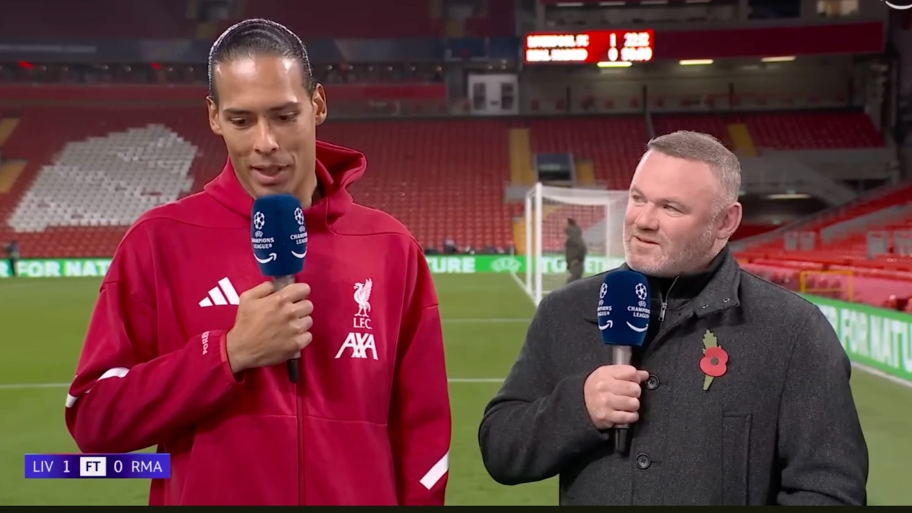 Van Dijk dan Rooney Akhiri Ketegangan Usai Liverpool Kalahkan Madrid 1–0, Lanjut Podcast!