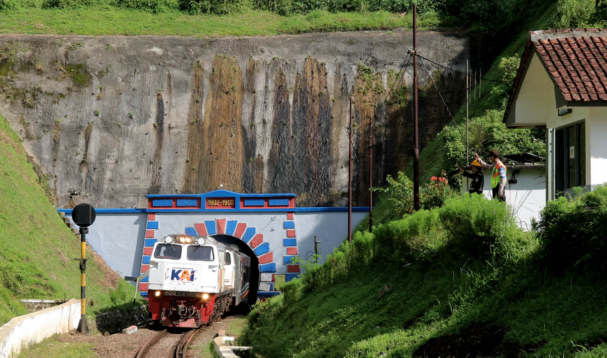 612 Kereta Baru SSNG dari INKA Segera Dikirim, KAI: Uji Coba Bertahap Hingga 2027 