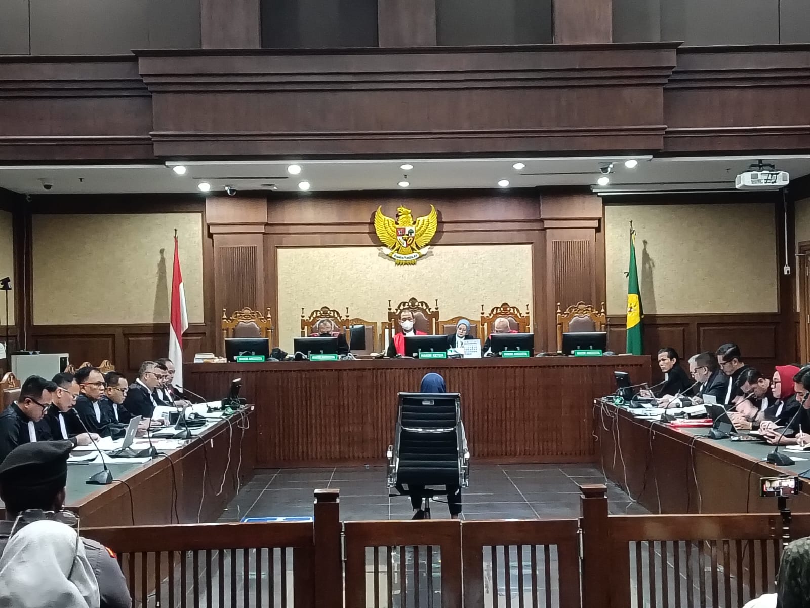 Jadi Saksi Sidang Hasto, Riezky Aprilia Sempat Diminta Mundur jadi Anggota DPR Terpilih oleh Hasto