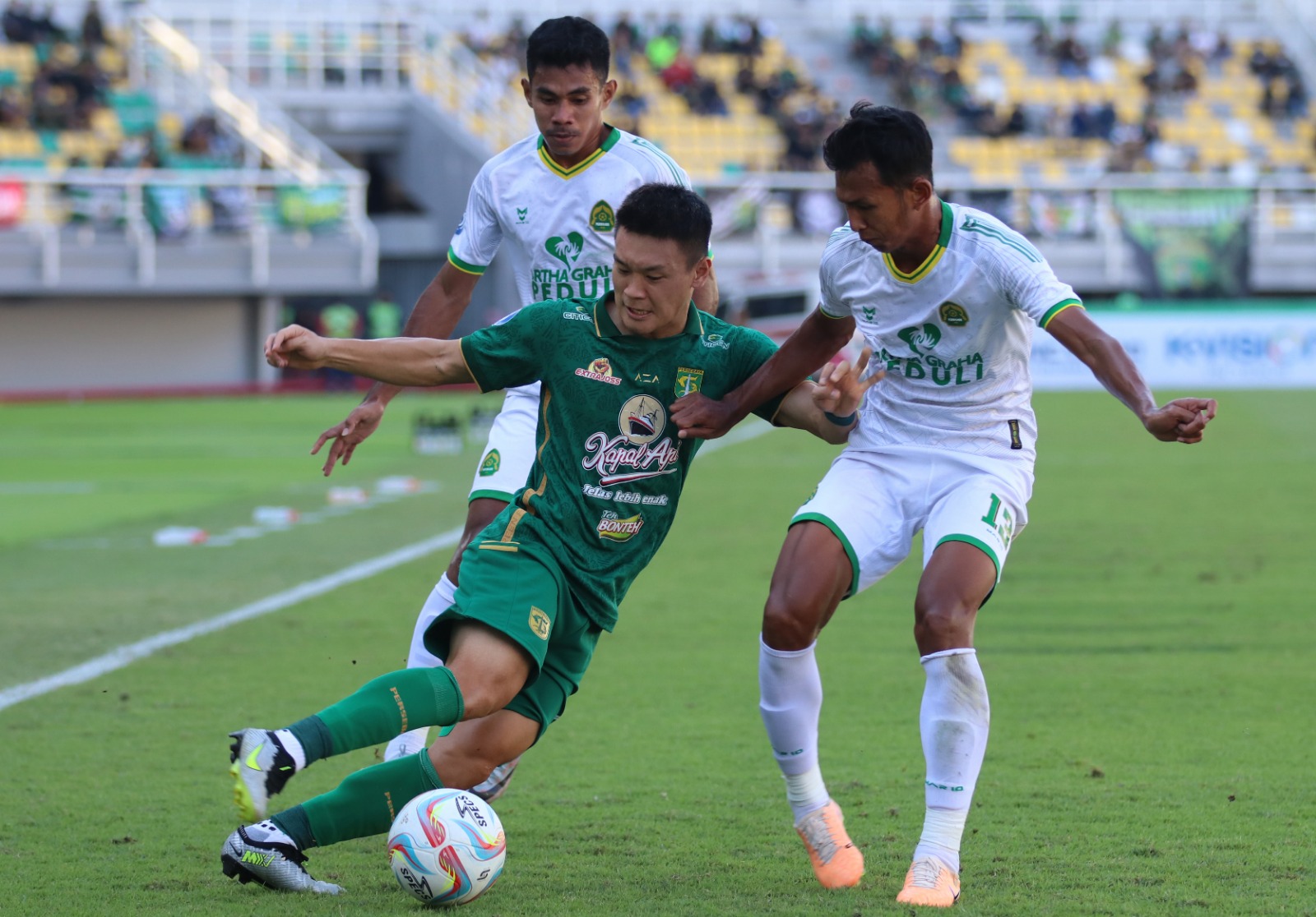 Head to Head Persebaya vs Bhayangkara FC: Bajol Ijo Unggul Jumlah Kemenangan