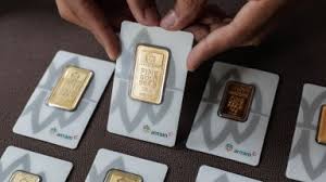 Harga Emas 10 Mei 2025 Turun, Antam Tetap Bertahan di Atas Rp 2 Juta