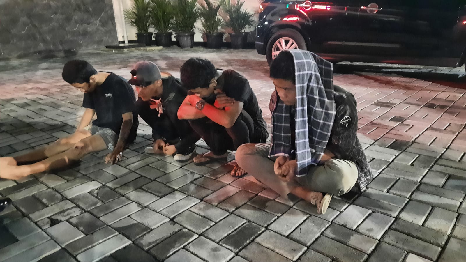 Diduga Mau Tawuran Sarung Antar Kampung, 4 Remaja di Bekasi Terjaring Patroli Polisi