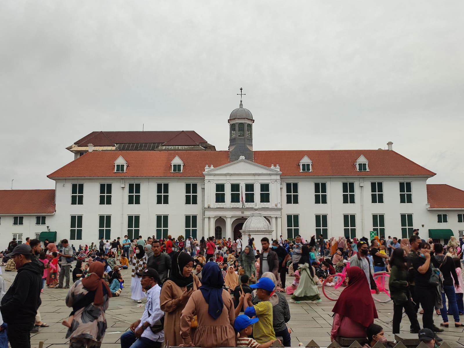 Kawasan Kota Tua Diserbu Ribuan Pengunjung di Libur Lebaran 2022, Jadi Lokasi Wisata Alternatif Warga Jakarta