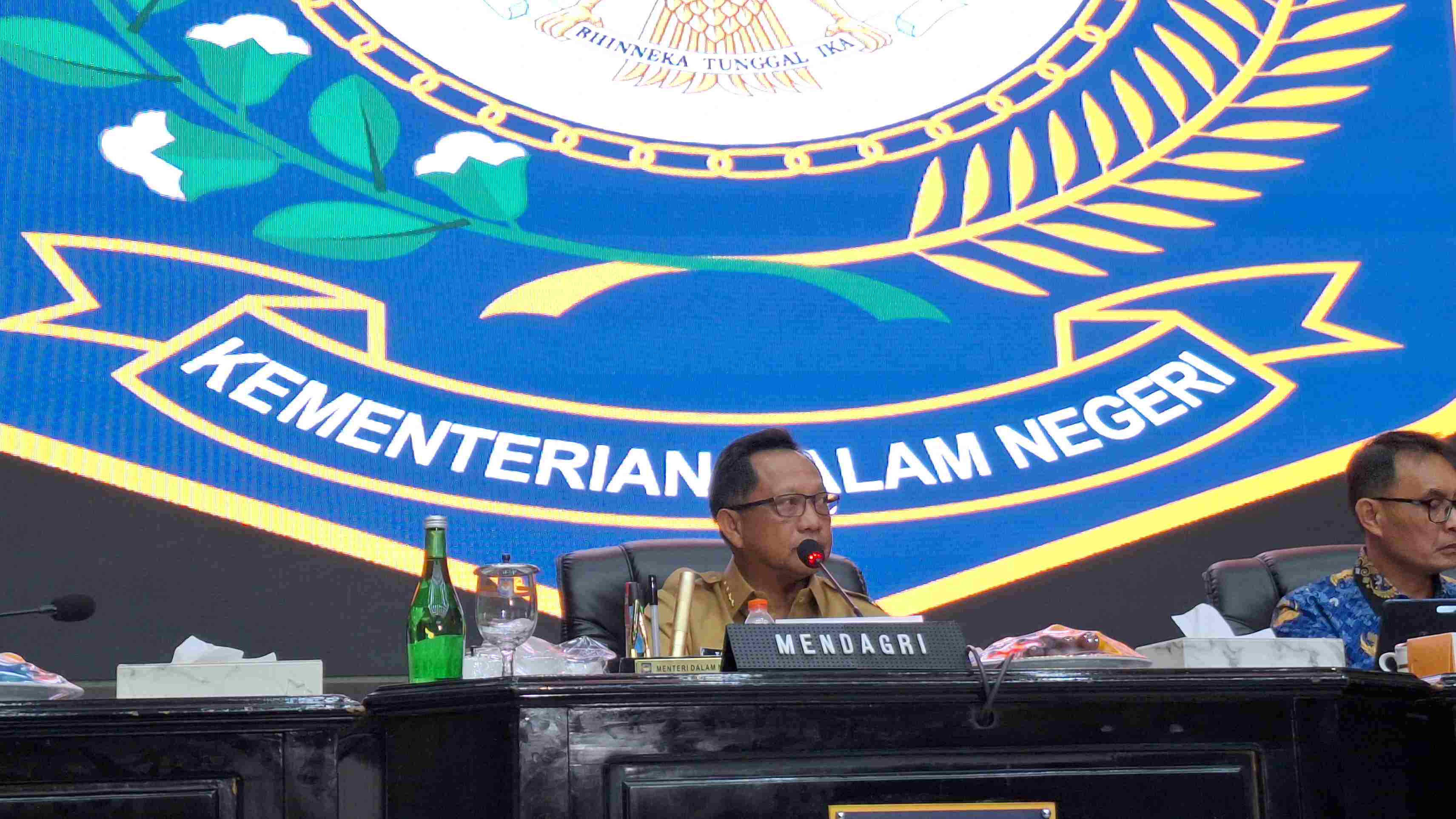 Mendagri Soal Penjarahan di Sibolga: Warga Lapar karena Bantuan Sulit Masuk