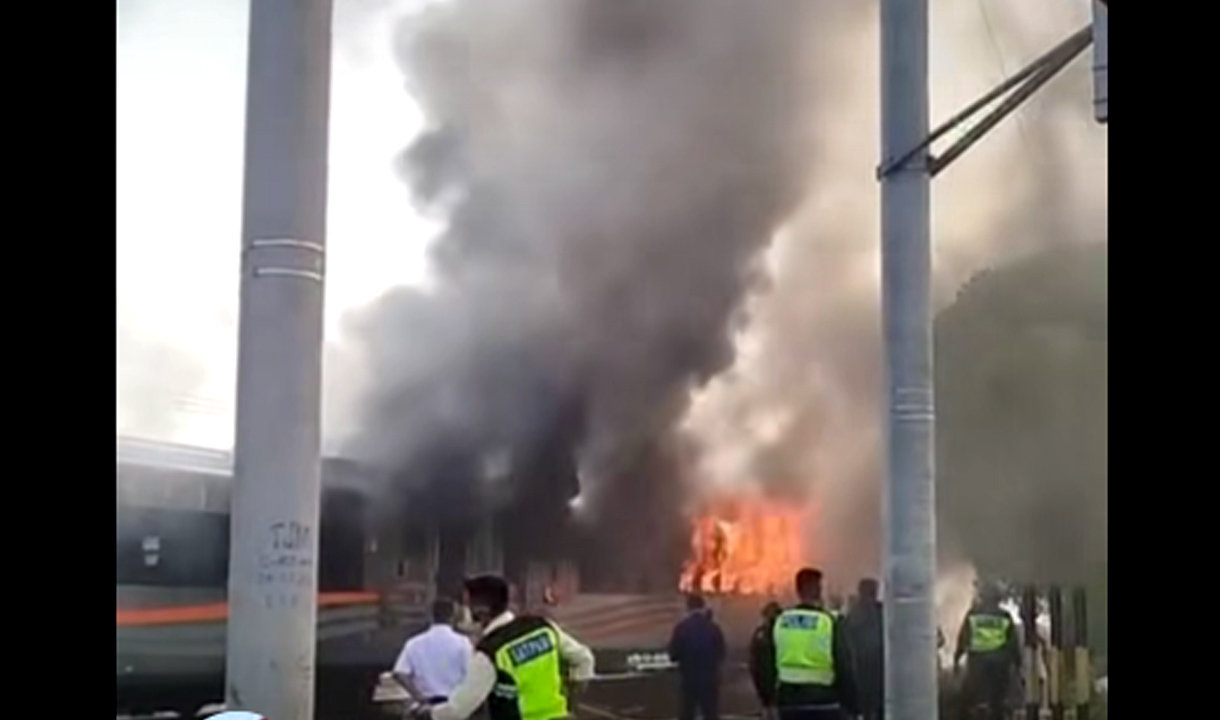 Kronologi Kebakaran Kereta di Stasiun Tugu Yogyakarta Diungkap KAI 