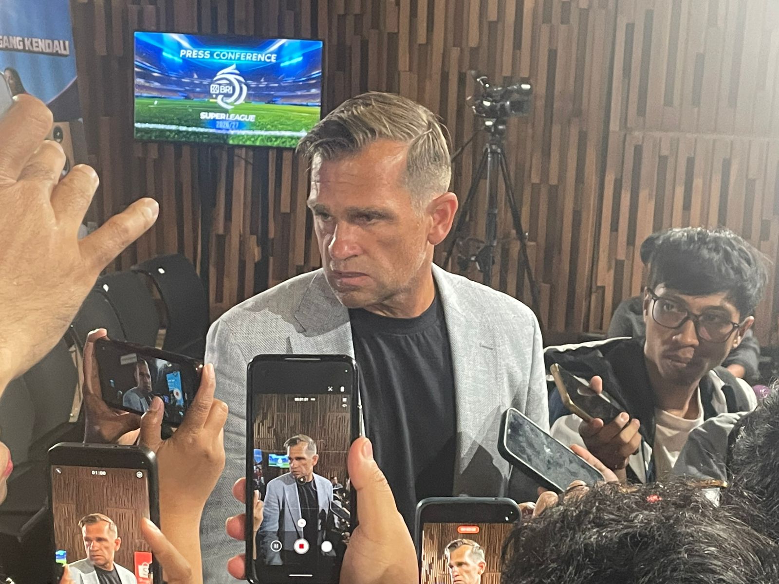 Persib Kejar Gelar Keempat Beruntun, Igor Tolic Minta Tim Tak Terburu-buru