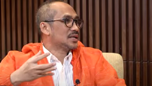 Abraham Samad Cecar Pimpinan KPK: Adalah Tindakan yang Dungu dan Memalukan
