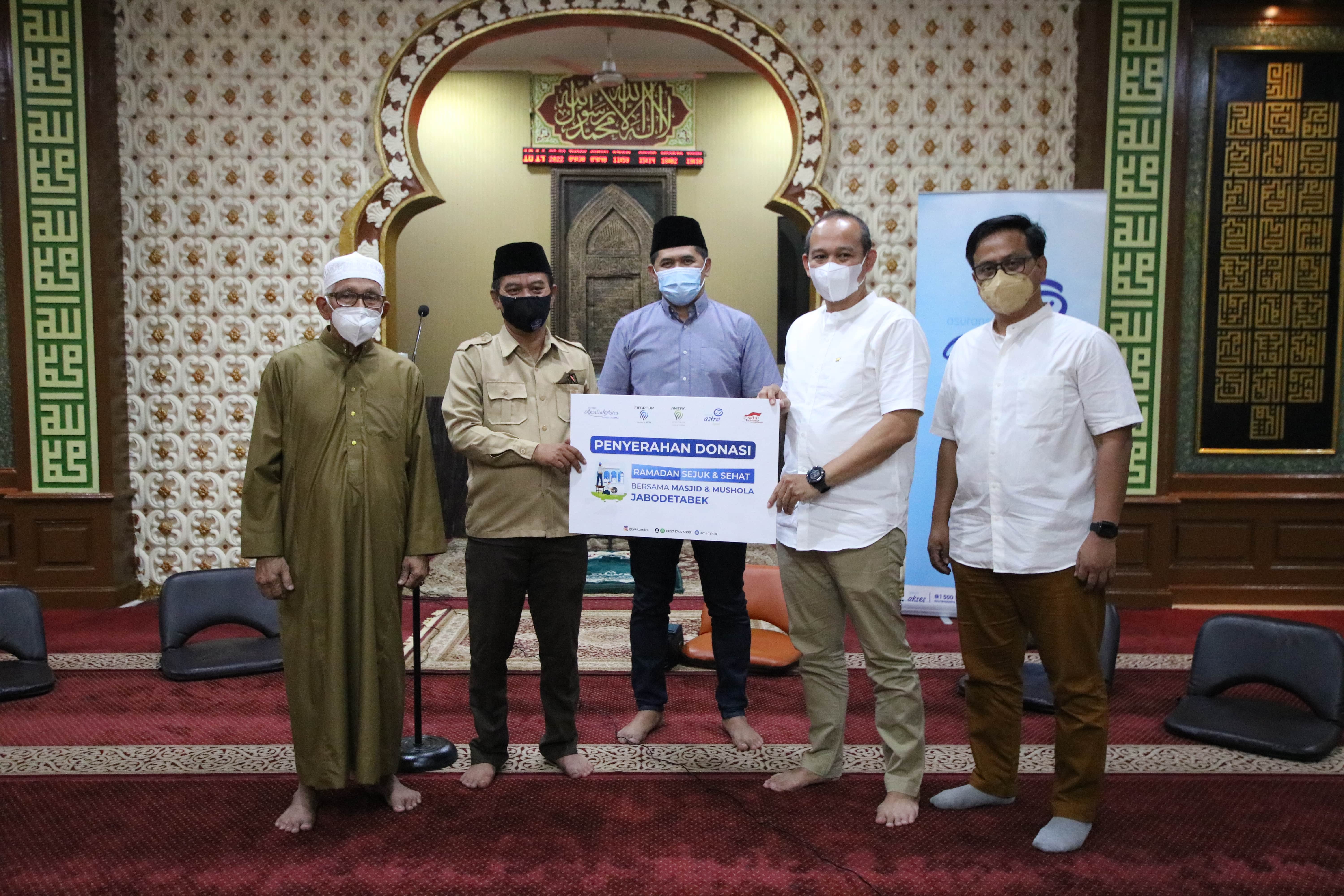 Usung Ramadan Sejuk dan Sehat, Yayasan Amaliah Astra Bebersih Masjid se-Jabodetabek