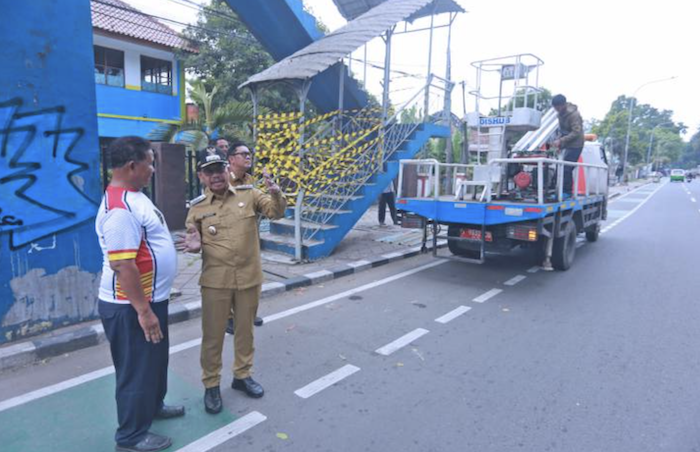 Lama Tak Berfungsi, Wali Kota Tangerang Sachrudin Akan Lakukan Pengecekan Teknis JPO Daan Mogot