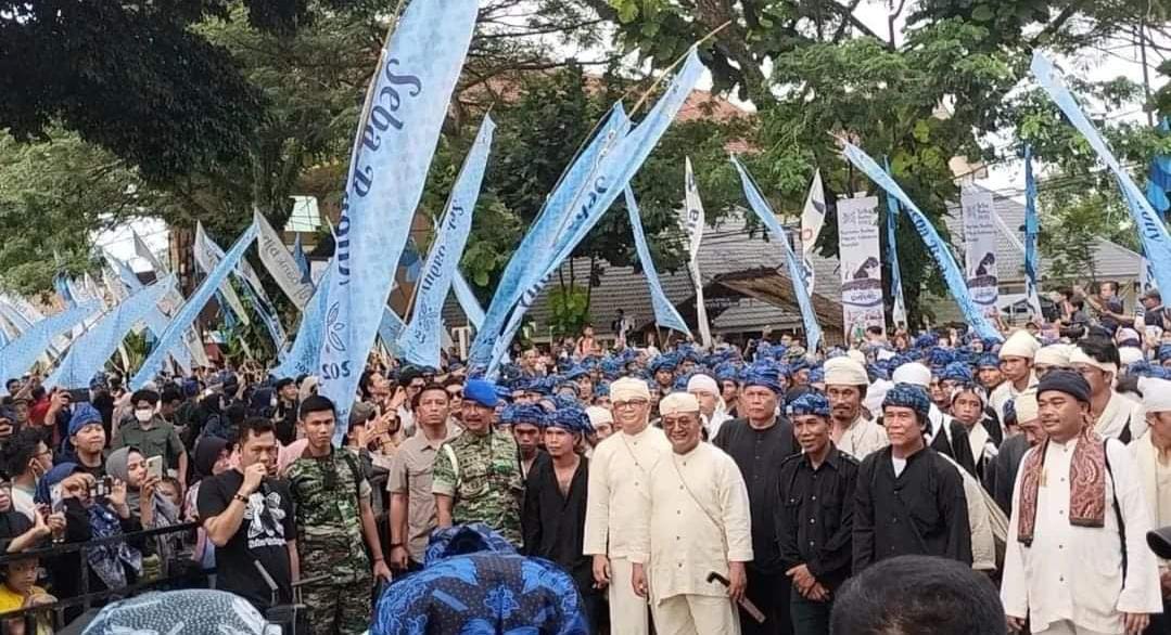 Warga Baduy Ritual Seba ke Bupati dan Gubernur Banten  