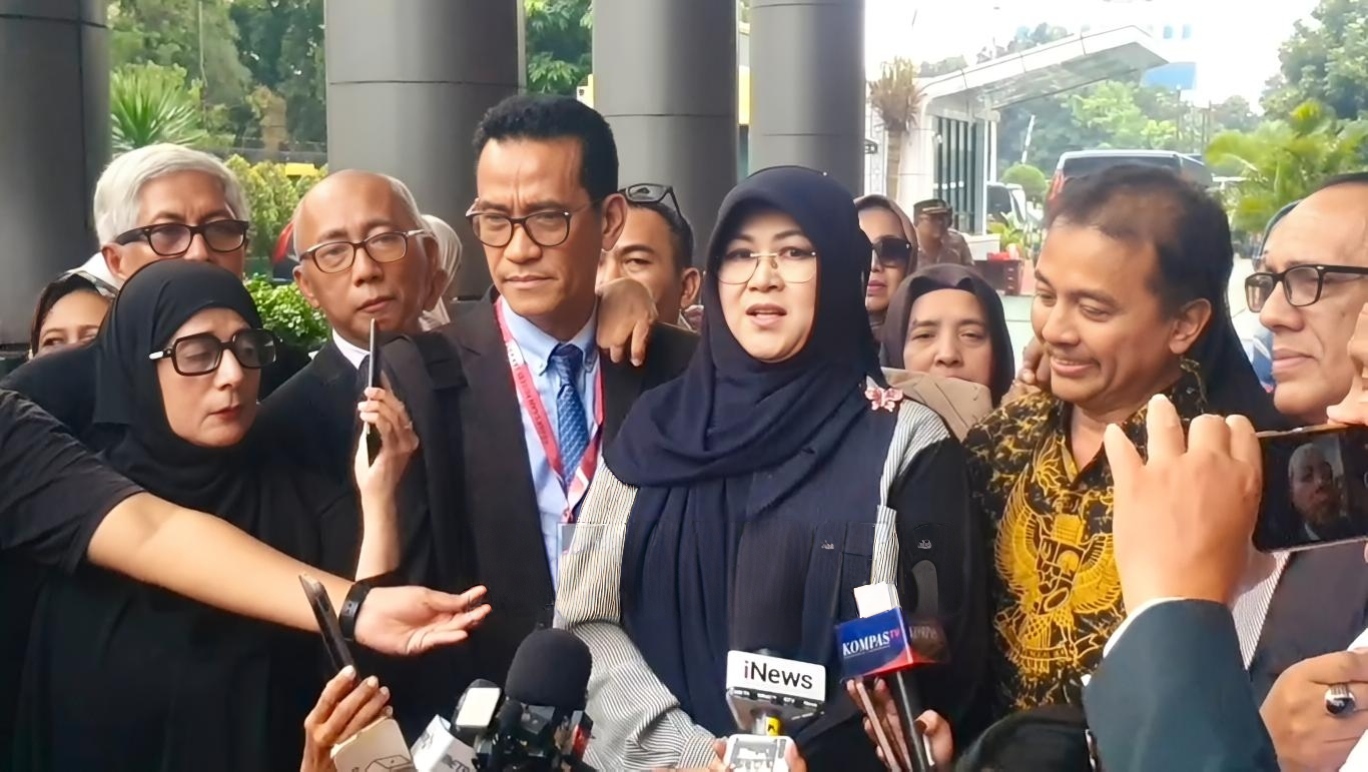 Roy Suryo dan Dokter Tifa Batal Ditahan, Kejaksaan: Wajib Lapor Seminggu Sekali