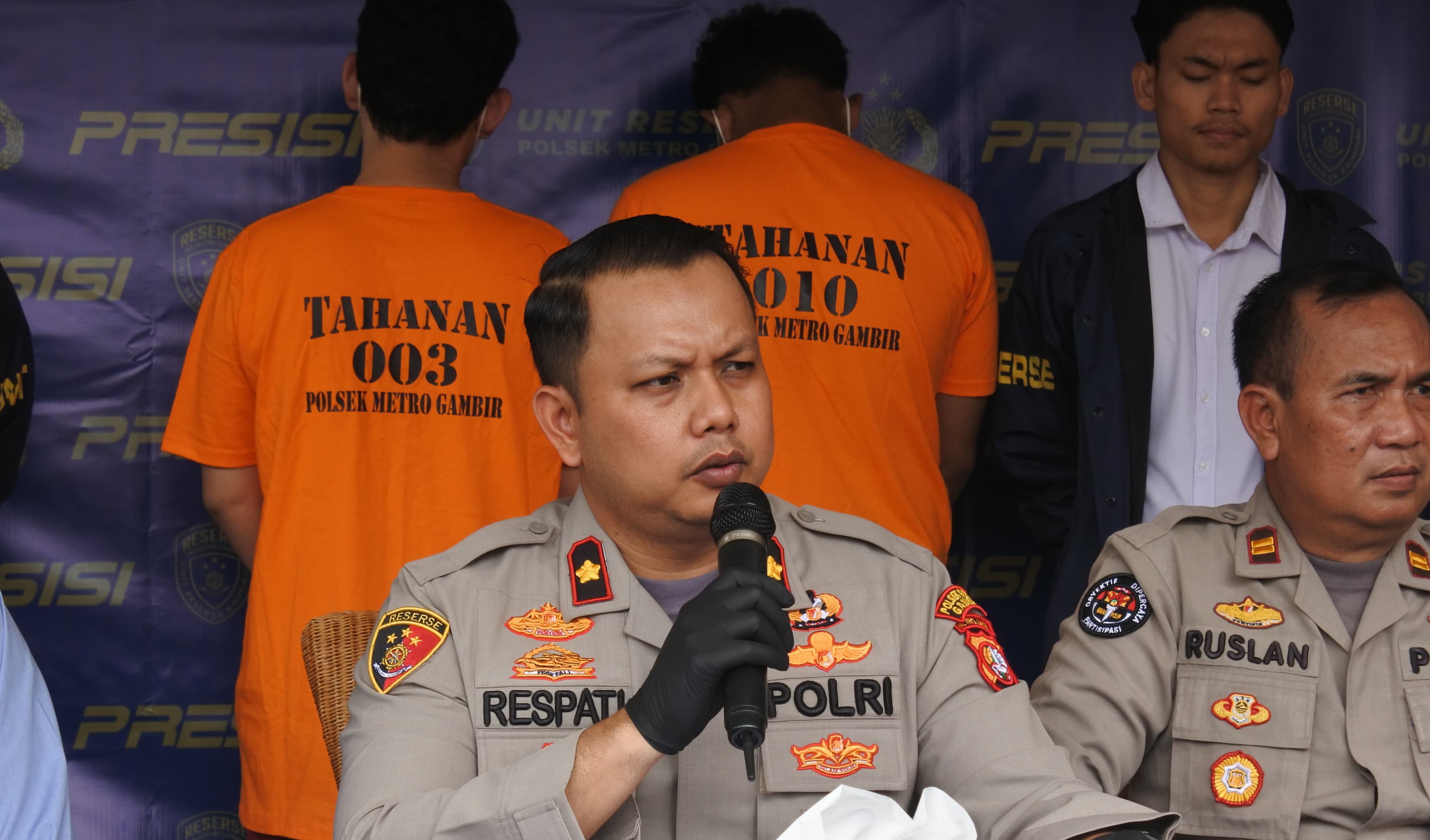 Selebgram Rafi Ramadan Ditangkap Polisi, Edarkan Sabu dengan Modus Konsultan Spiritual