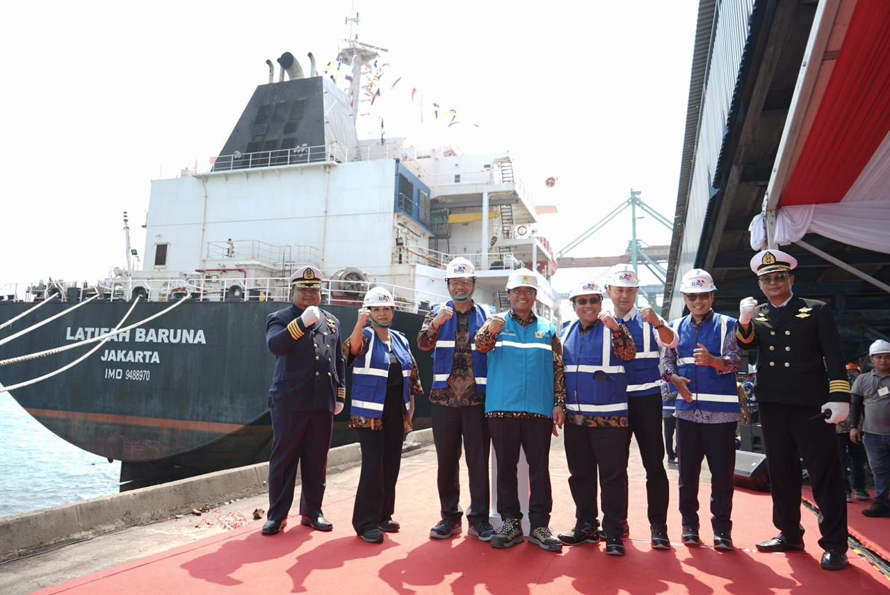 Perkuat Rantai Pasok Energi Primer, PLN EPI Tambah Kapal MV Latifah Baruna