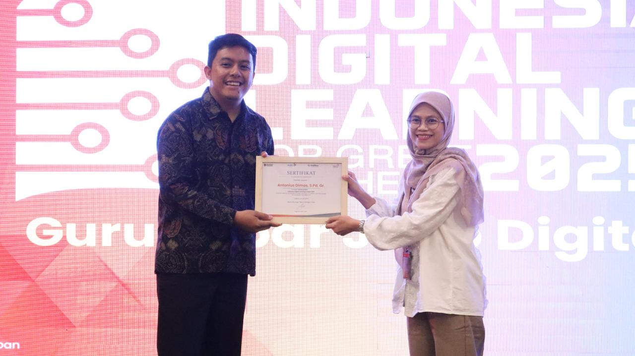 Telkom Dukung Digitalisasi 5 Sekolah Menengah Atas/Kejuruan di Ciayumajakuning