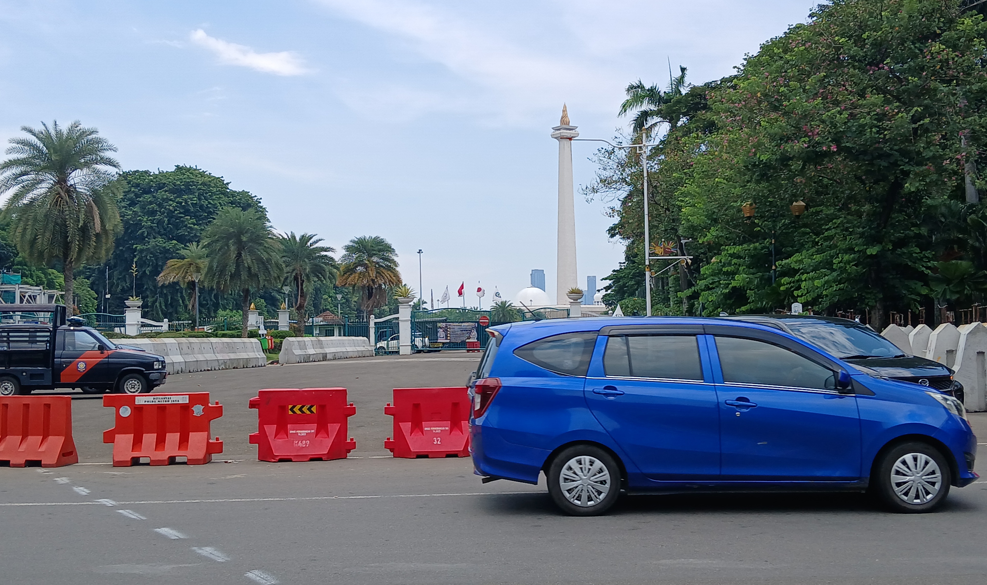 Pengelola Monas Siagakan Petugas Gabungan di Lokasi Rawan Parkir Liar