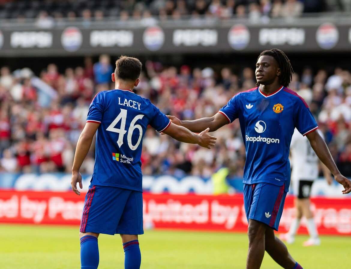 Man United Hancurkan Rosenborg 5-0, Carrick Puas dengan Performa Pemain Muda