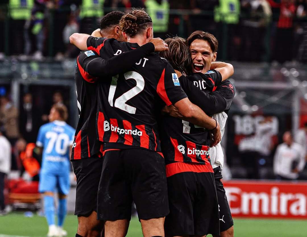 AC Milan vs Napoli 2-1: Main 10 Orang, Rossoneri Rebut Posisi Capolista!