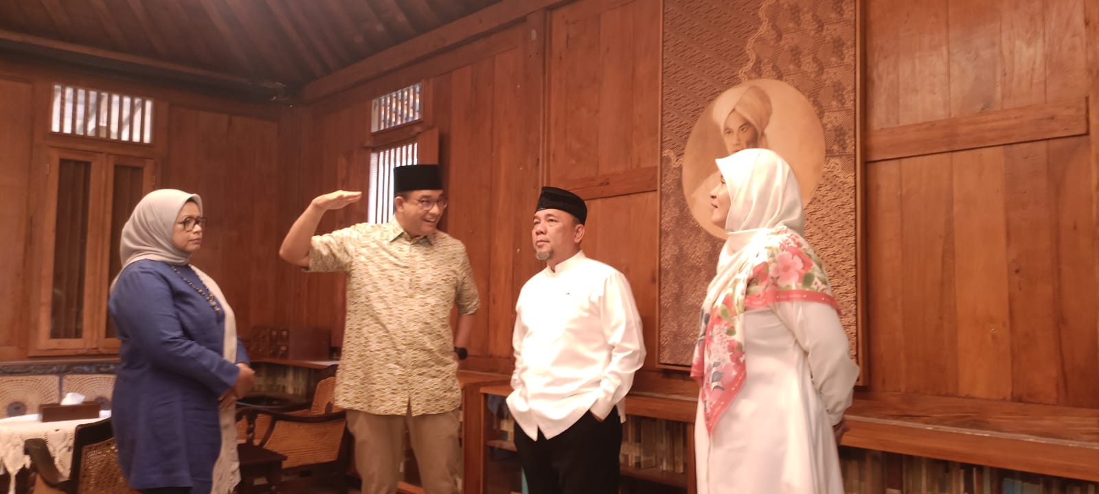 Masa Tenang Pilkada, Heri Koswara Bersilaturahmi ke Kediaman Anies Baswedan