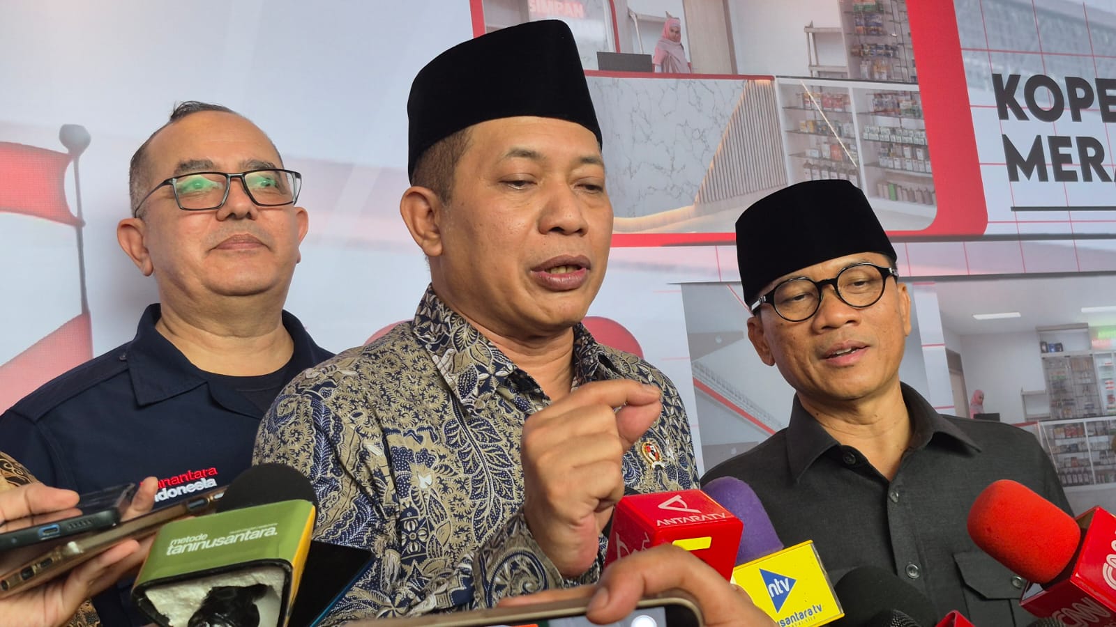 Menkop Ferry: 11.000 Tanah Siap Bangun Koperasi Desa Merah Putih di Seluruh Indonesia