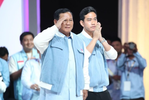 Masa Tenang Pemilu 2024: Gibran Pulang ke Solo, Prabowo Santai