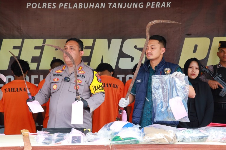 Dua Gangster Surabaya Tawur, Satu Meninggal