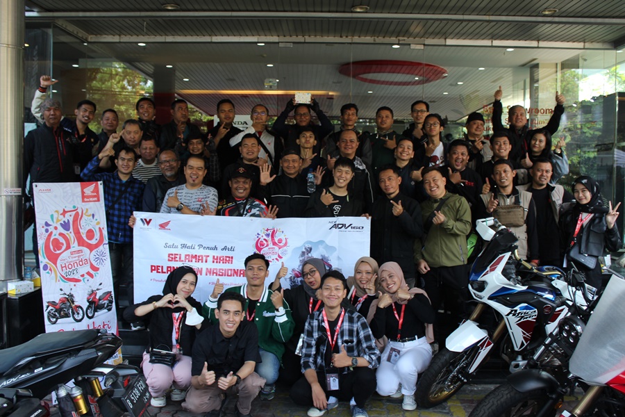 Wahana Honda Manjakan 100 Konsumen Setia, Dalam Rangka Rayakan Hari Pelanggan Nasional