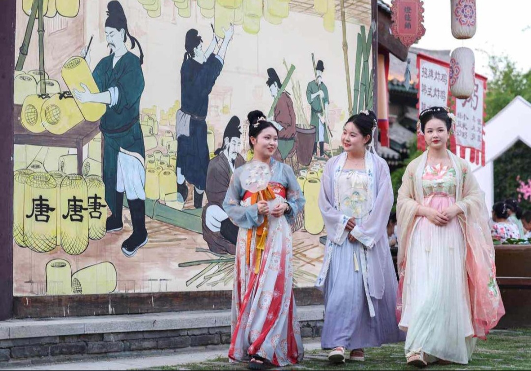 Hanfu, Perjalanan Panjang Busana Tradisional Tiongkok Simbol Warisan Budaya