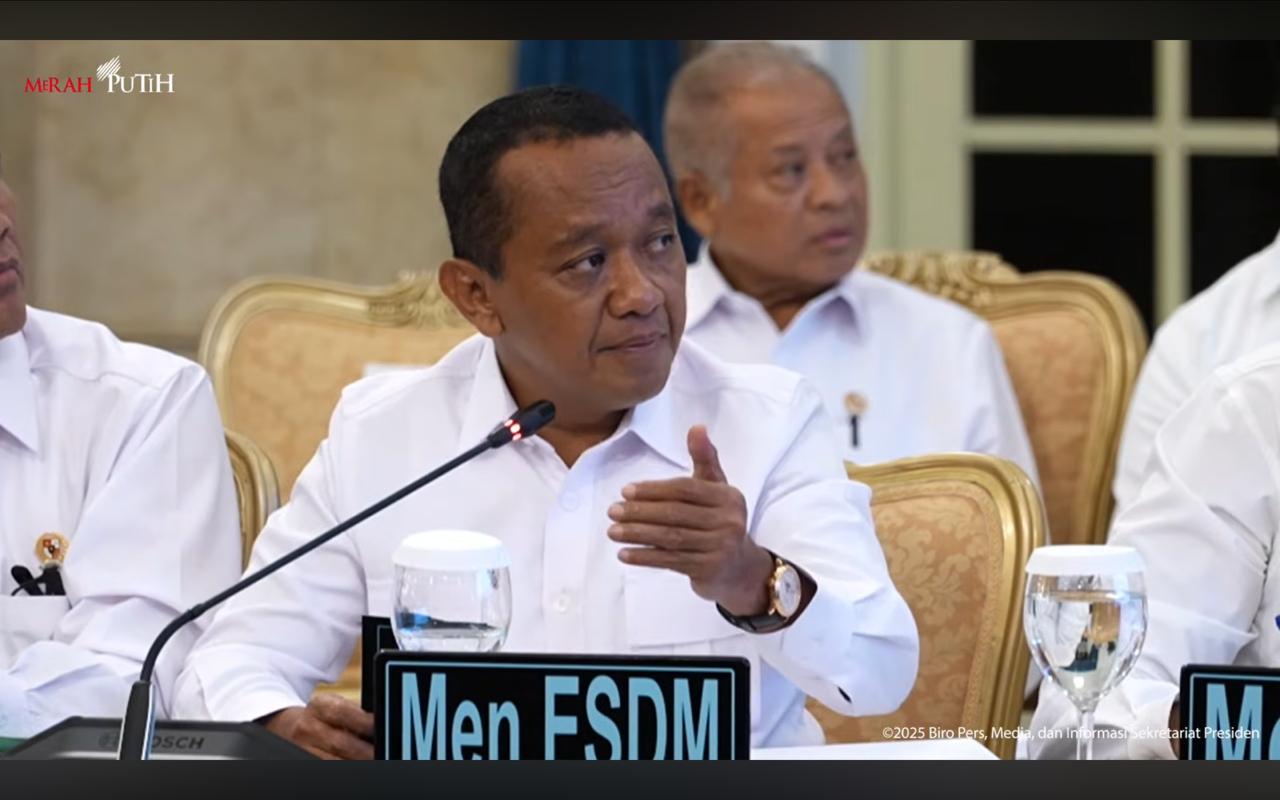 Bahlil Akui Pemulihan Listrik Pascabencana Tak Mudah, Ratusan Ribu Pelanggan Masih Padam