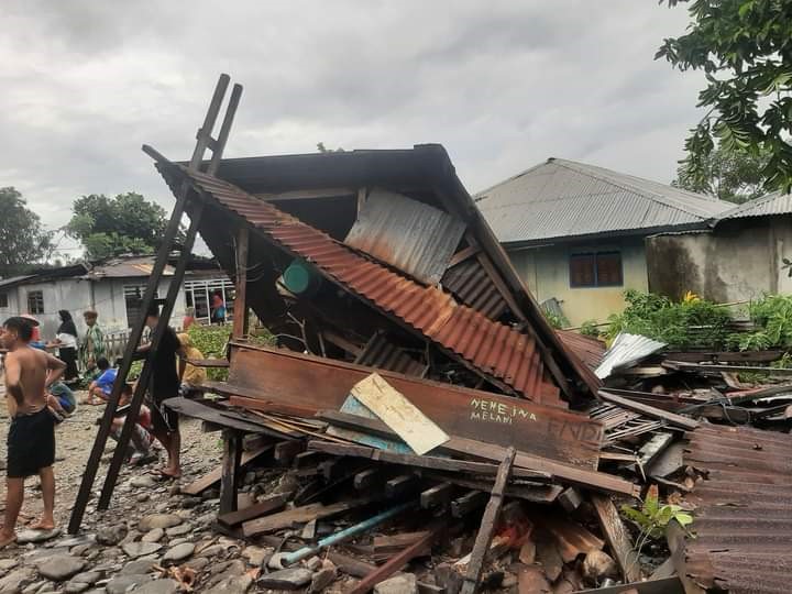 Maluku Diterjang Angin Kecang, Pusdalops: 28 Rumah Rusak 