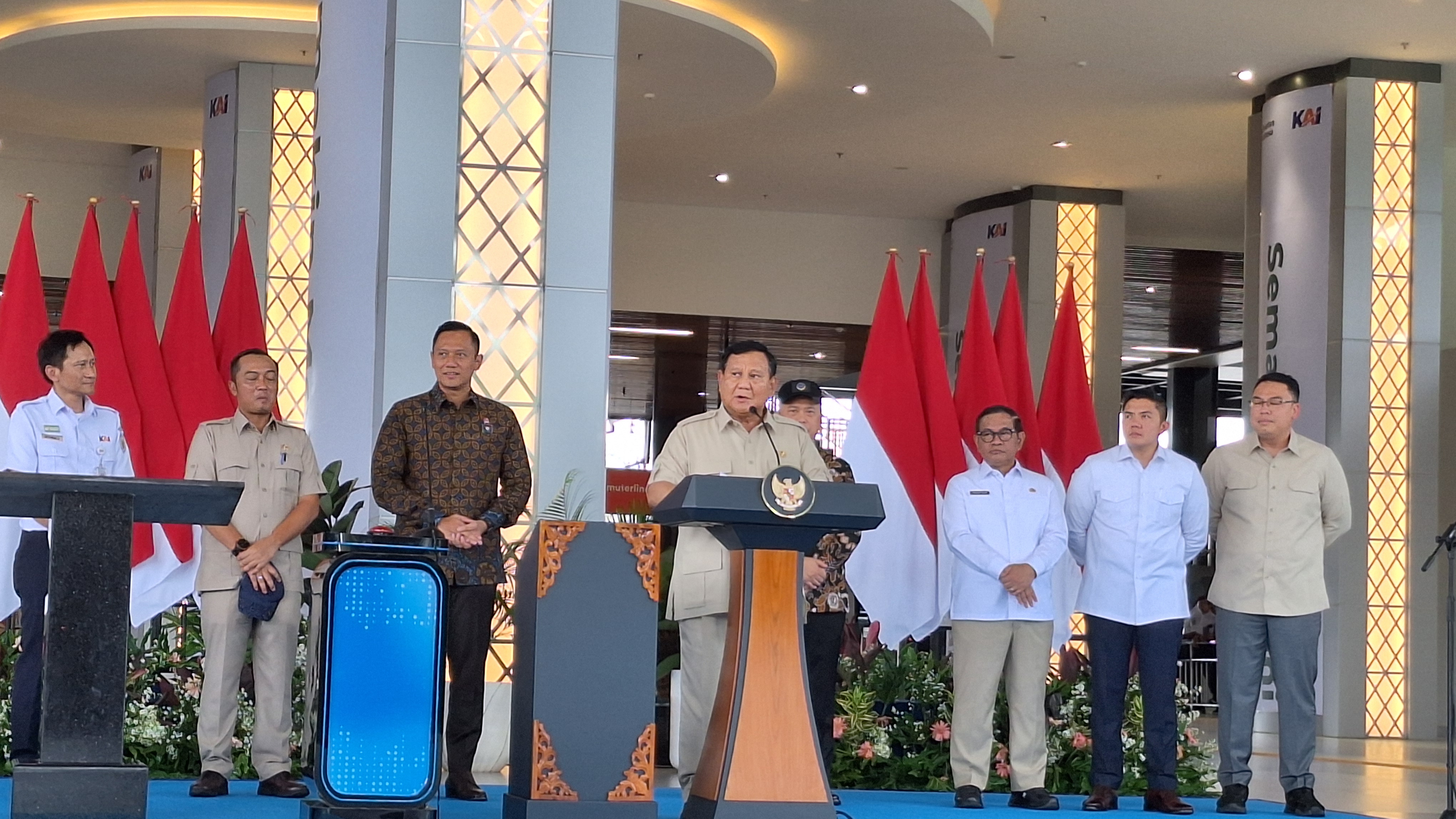 Prabowo Pastikan Utang Whoosh Dibayar Rp1,2 Triliun per Tahun: Nggak Usah Khawatir!