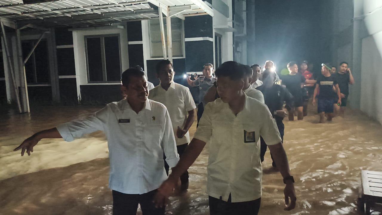 Akibat Banjir, 36 Narapidana Dievakuasi dari Lapas Cikarang