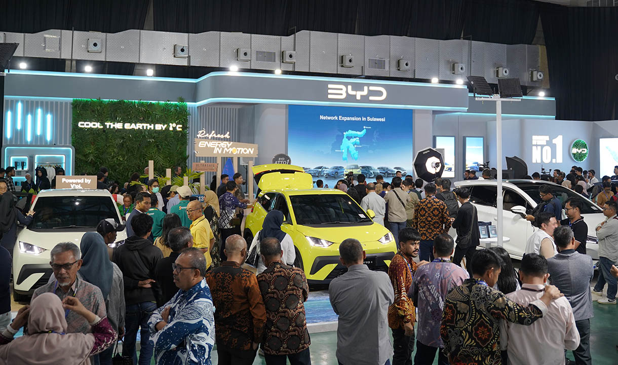 BYD Lanjutkan Ekspansi ke Kawasan Timur Melalui GIIAS Makassar 2025, Perkuat Posisi Sebagai Kontributor Utama Pertumbuhan Kendaraan Listrik Nasional