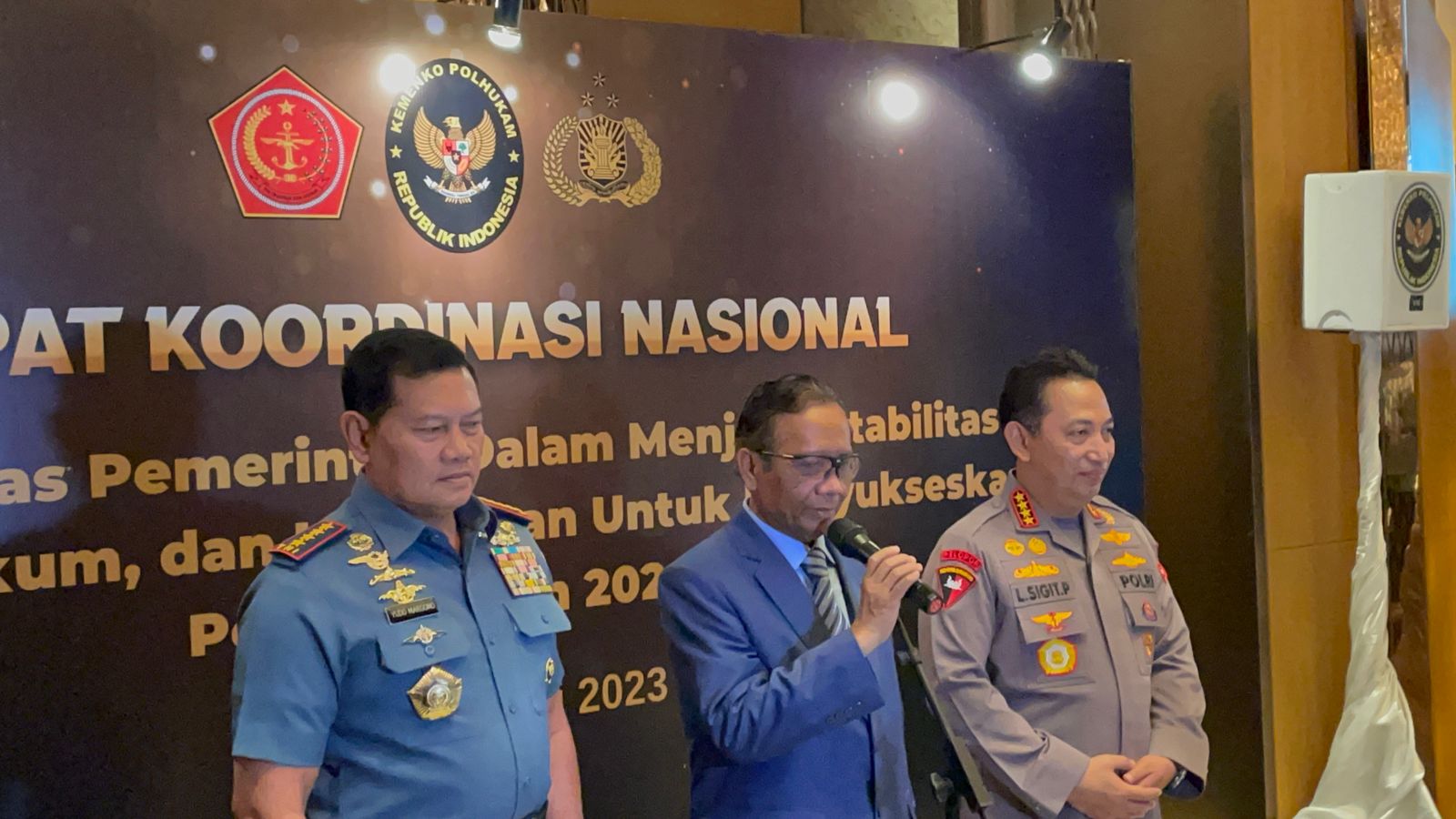 Mahfud MD Ungkap Manfaat Peluncuran Satelit SATRIA-1 bagi Indonesia