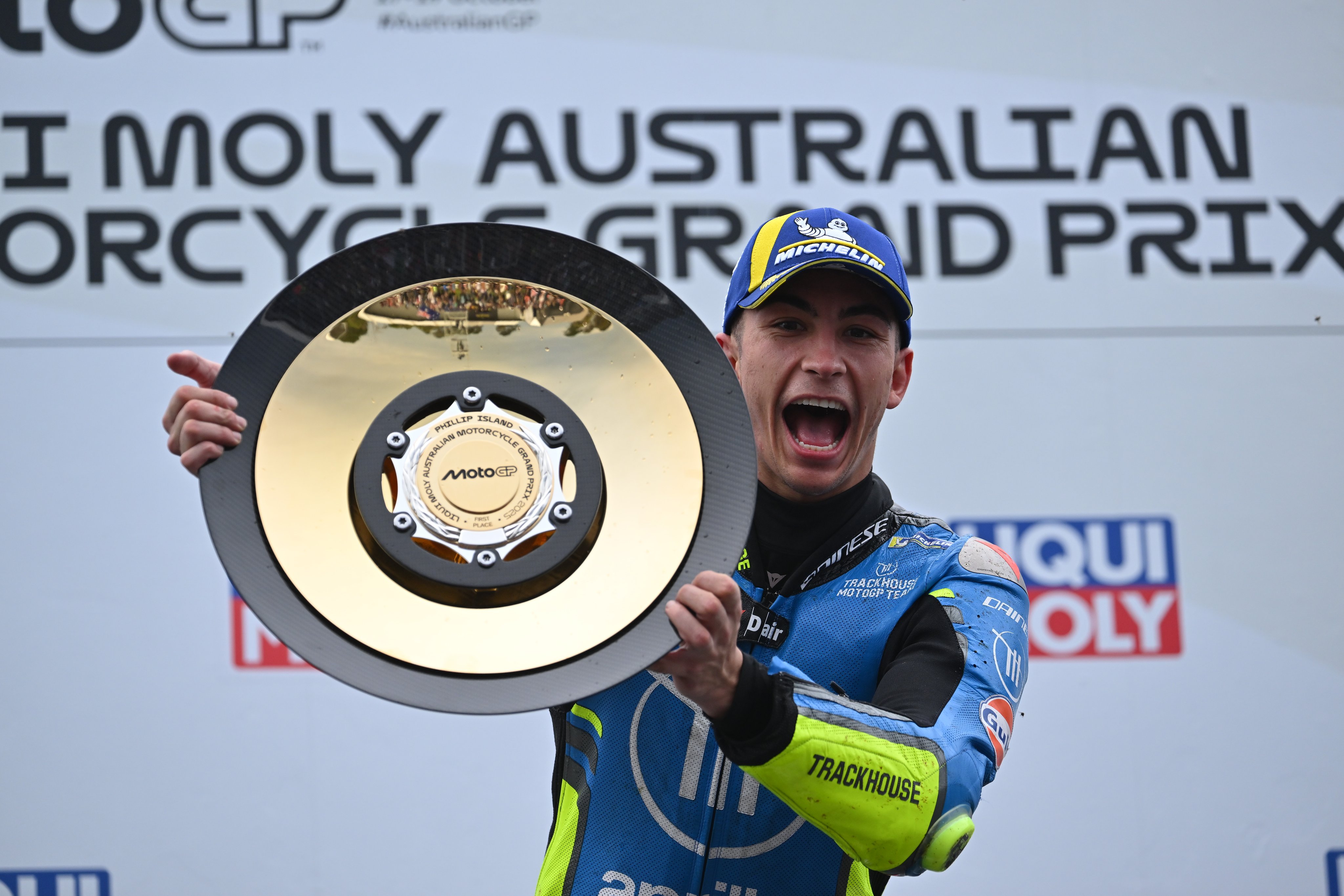 Kemenangan Perdana Raul Fernandez di MotoGP Australia 2025: Catat Sejarah TrackHouse dan Aprilia Ke-300