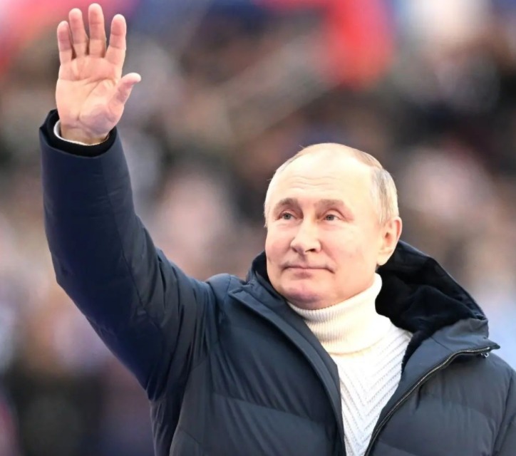 Gubernur Lukas Enembe Undang Presiden Rusia Vladimir Putin ke Tanah Papua
