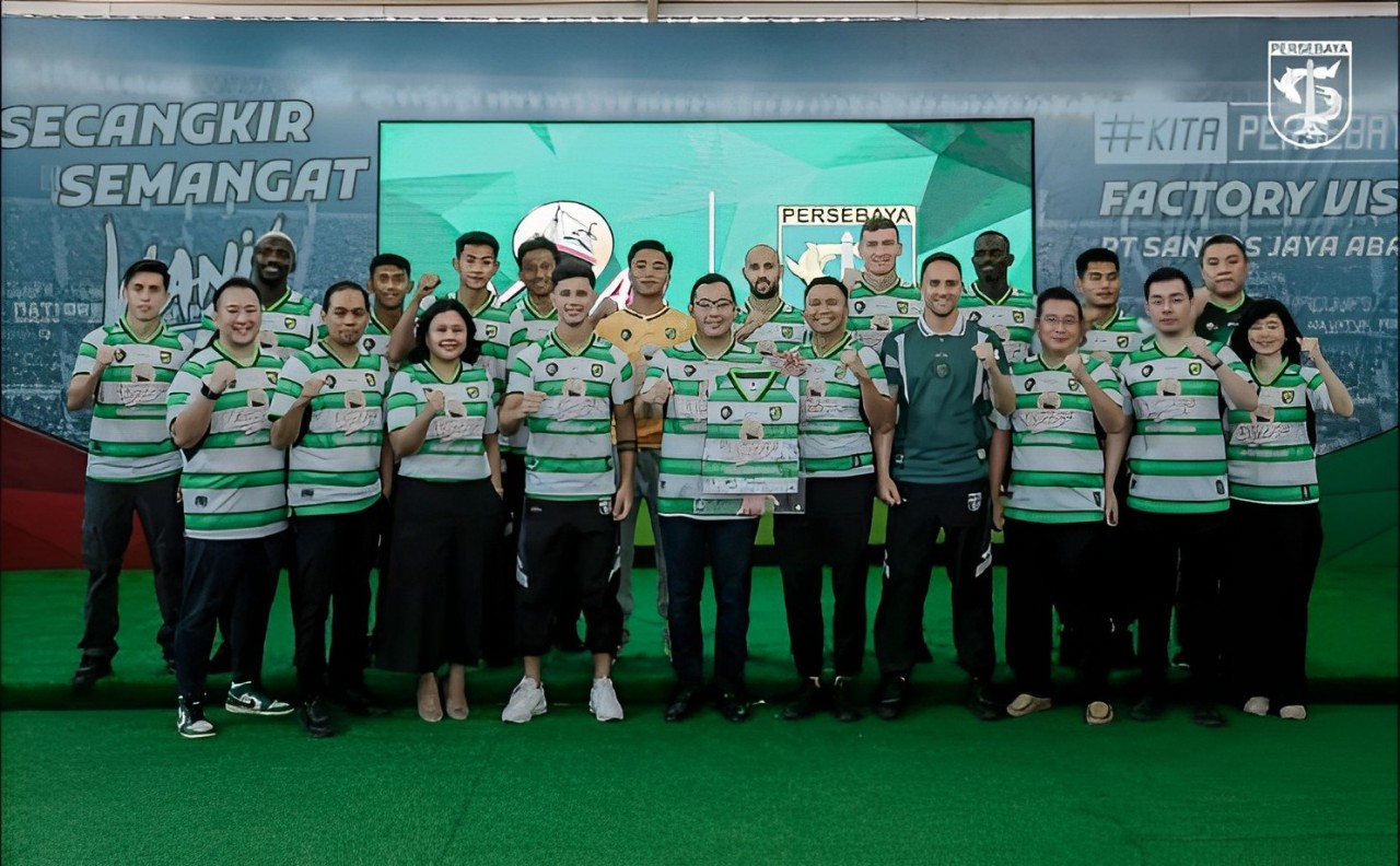 Kunjungan Persebaya ke Kapal Api: Punya Hubungan 'Istimewa' Sejak 2017