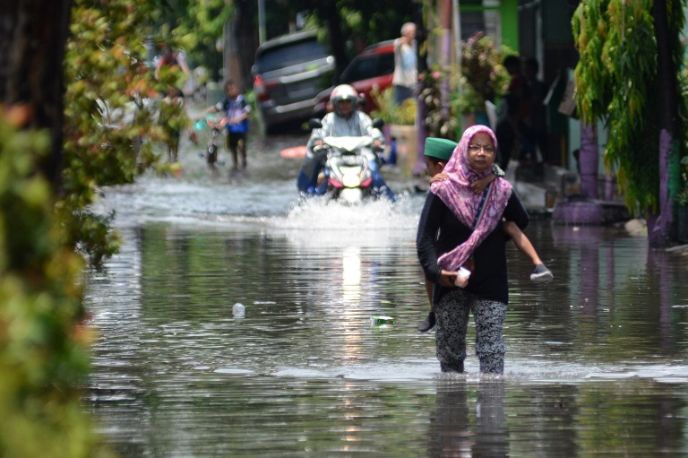 Sedimentasi Sungai Surabaya Rawan Picu Bencana