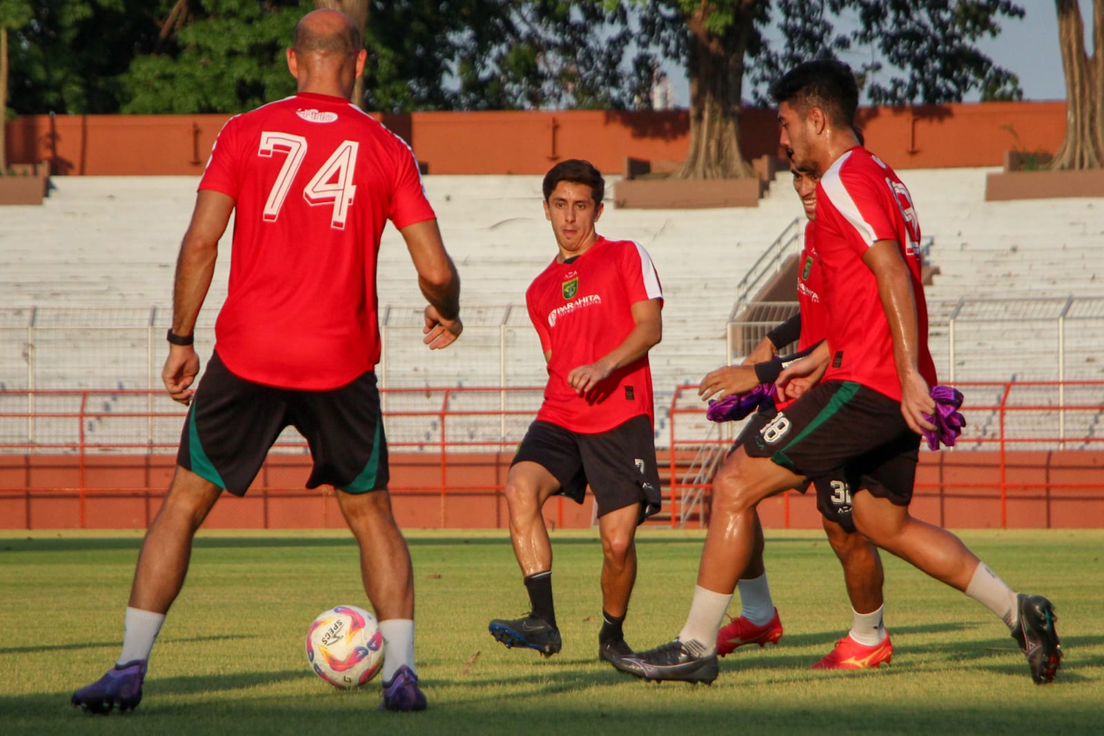 Persija Hajar Madura United 4-1, Pelatih Persebaya Paul Muster Respons Begini