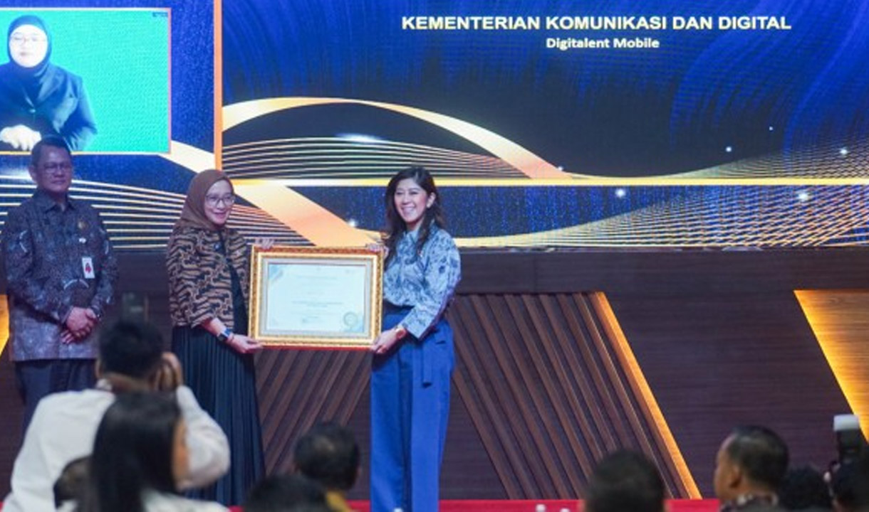 Inovasi Layanan Publik Digital Antarkan Menkomdigi Raih OPSI KIPP 2025