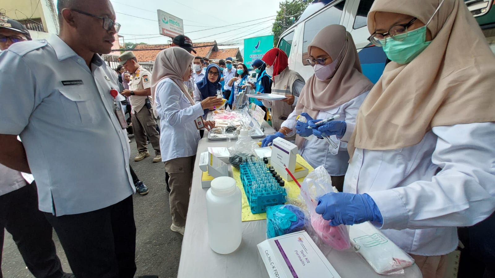 BAHAYA! Daftar 61 Obat Herbal Ini Mengandung Bahan Kimia, Pernah Minum?