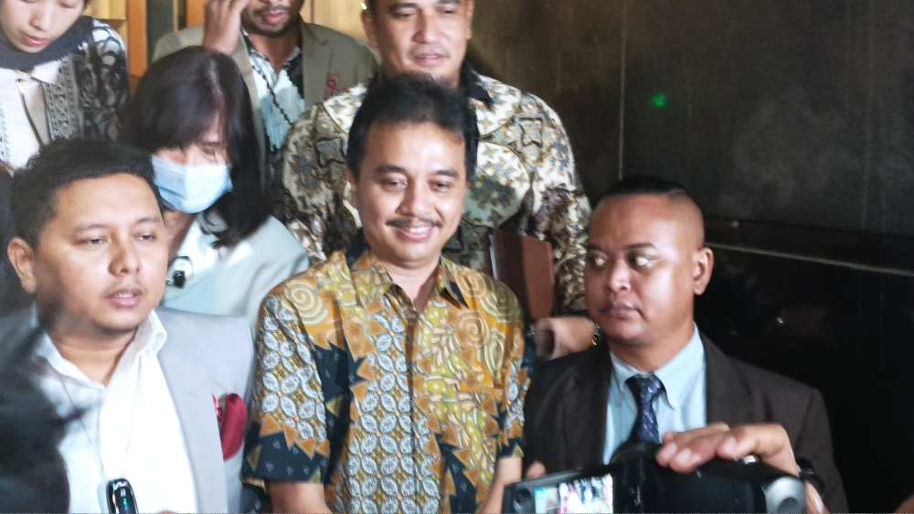 Roy Suryo Beri Bukti Penyebar Stupa Mirip Jokowi ke Polisi: 'Screenshot Itu Bukan Alat Bukti', Lalu Apa?