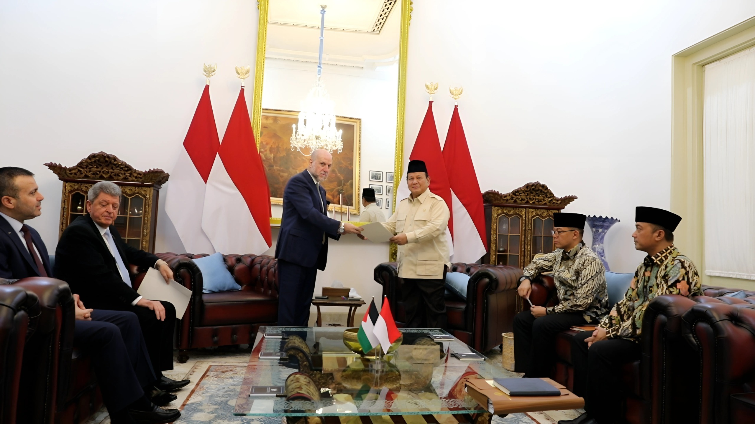 Prabowo Terima Utusan Khusus Palestina, Bahas Situasi Terkini Di Palestina Dan Hubungan Bilateral Kedua Negara