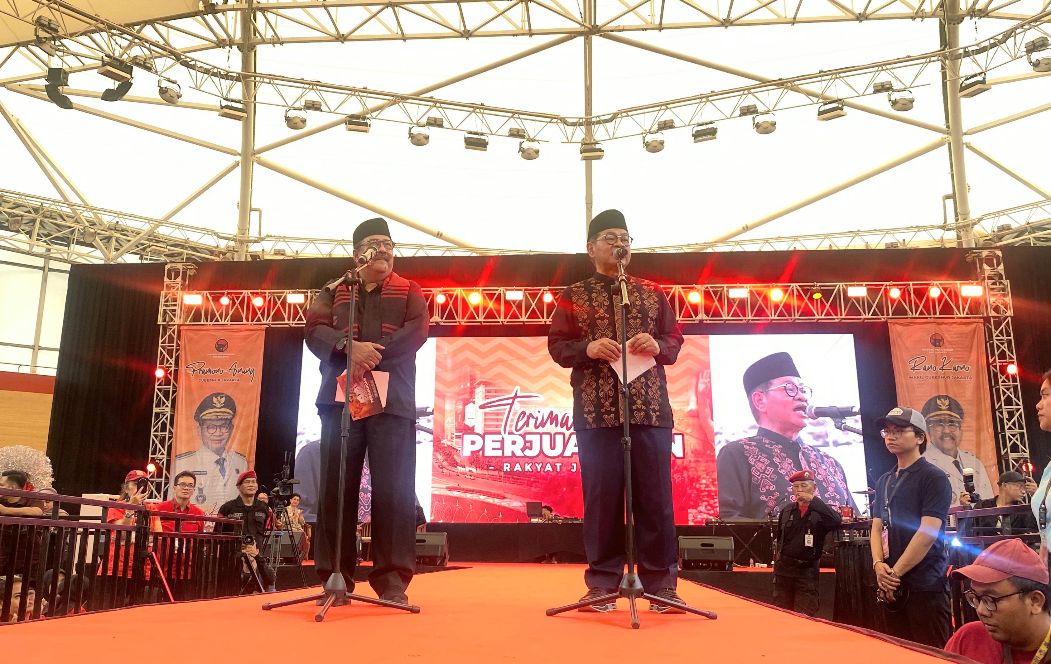 Hadiri Halal Bihalal PDIP, Pramono Minta Kader Kritik Keras Kinerjanya