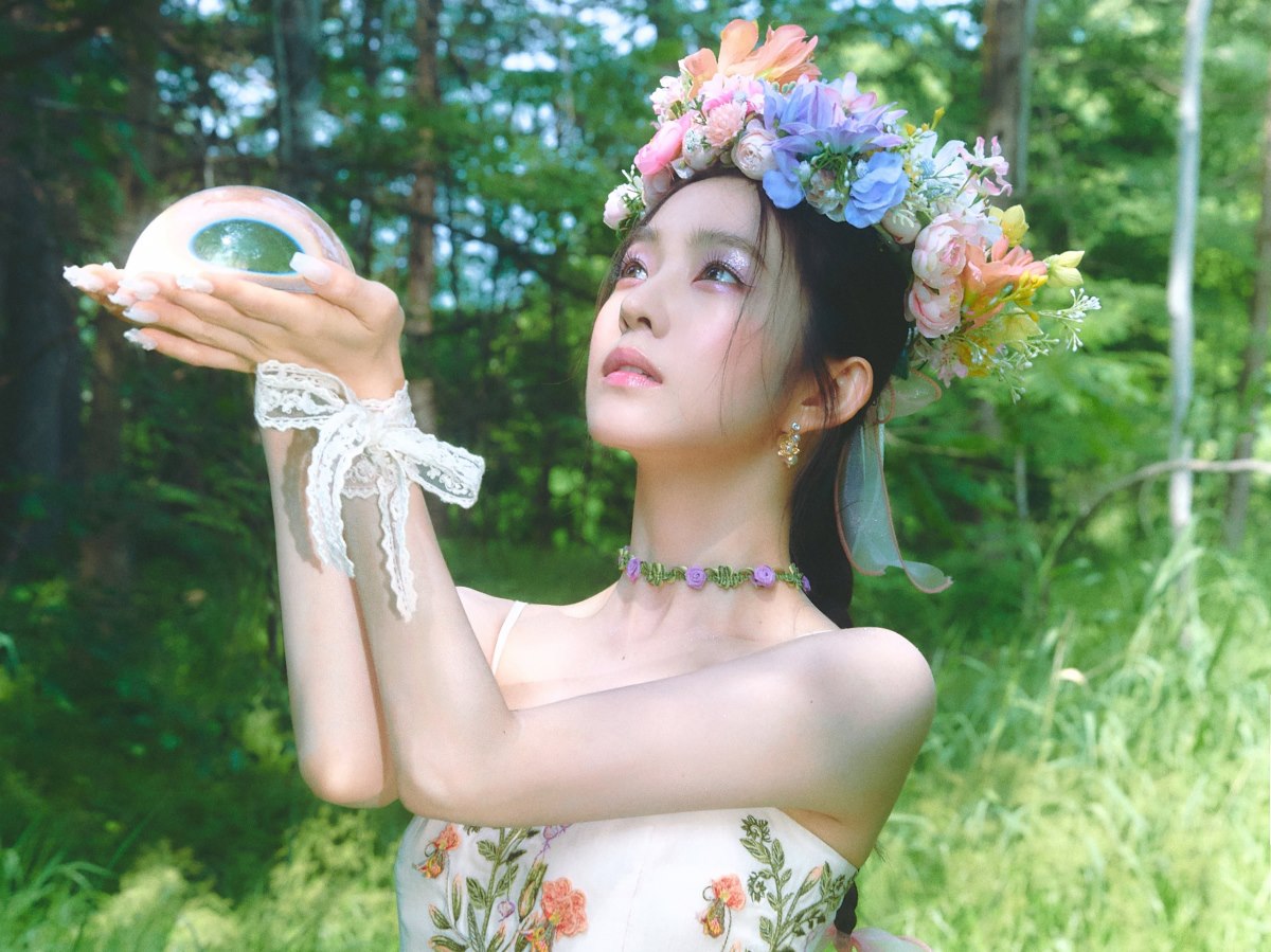 Irene Red Velvet Bakal Debut Solo dengan Album Like A Flower, Catat Tanggalnya