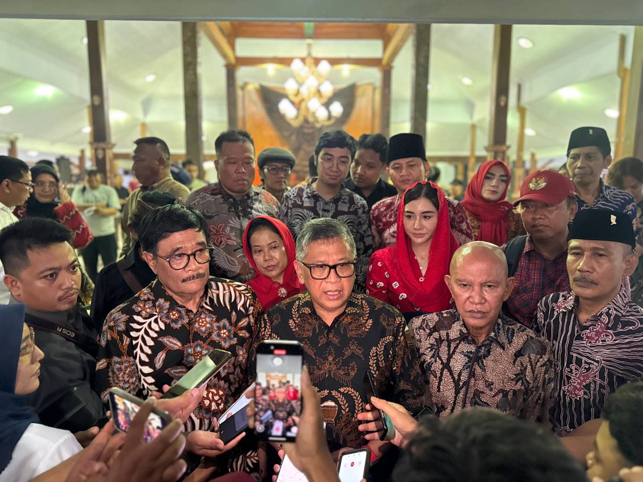 Dihadiri Megawati, 30 Akademisi dari 30 Negara Ikuti Seminar Peringatan 70 Tahun KAA di Kota Blitar